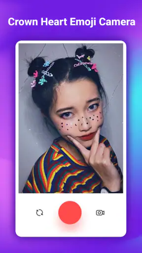 Crown Heart Emoji Camera screenshot