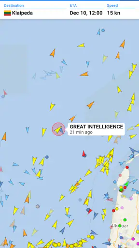 VesselFinder screenshot