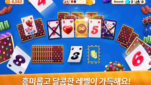 Candy Crush Solitaire screenshot